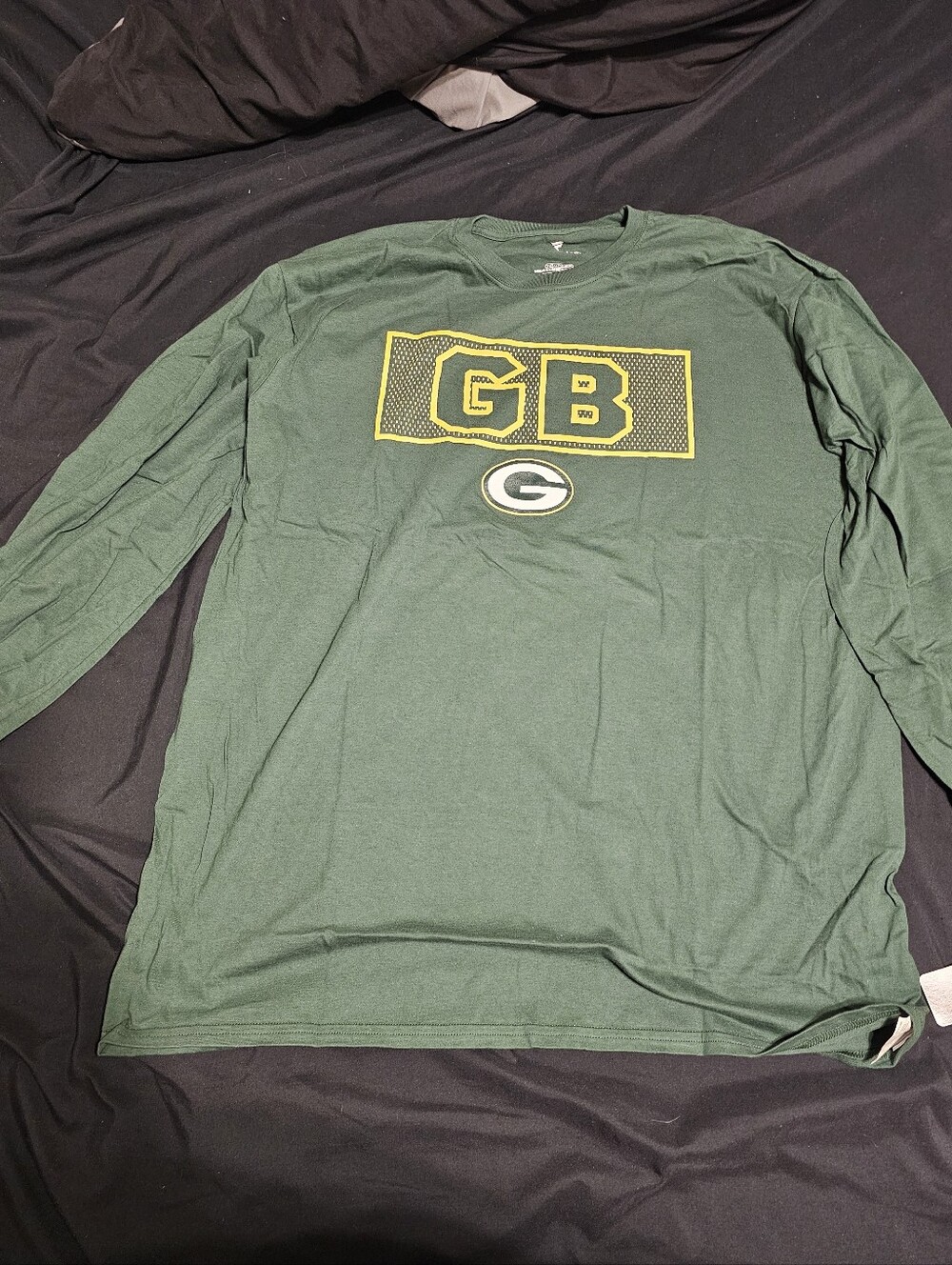 Fanatics Green Long-Sleeve GB Graphic Tee with Yellow Accents